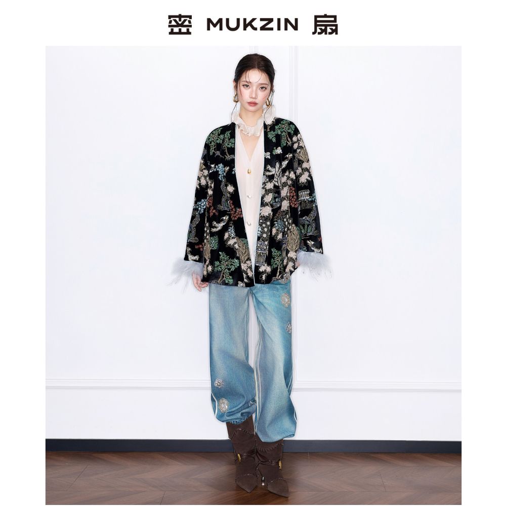 Huang Ling s same style dense fan 2025 winter peony pavilion gold wire three dimensional embroidery Chinese style retro cotton coat jacket image 2