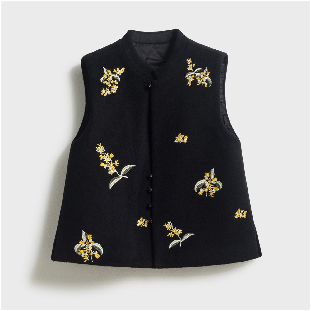 Jiaqi Ruixi 100 wool heavy duty embroidery new Chinese style thick pleated cotton fashionable high end temperament wool vest image 2