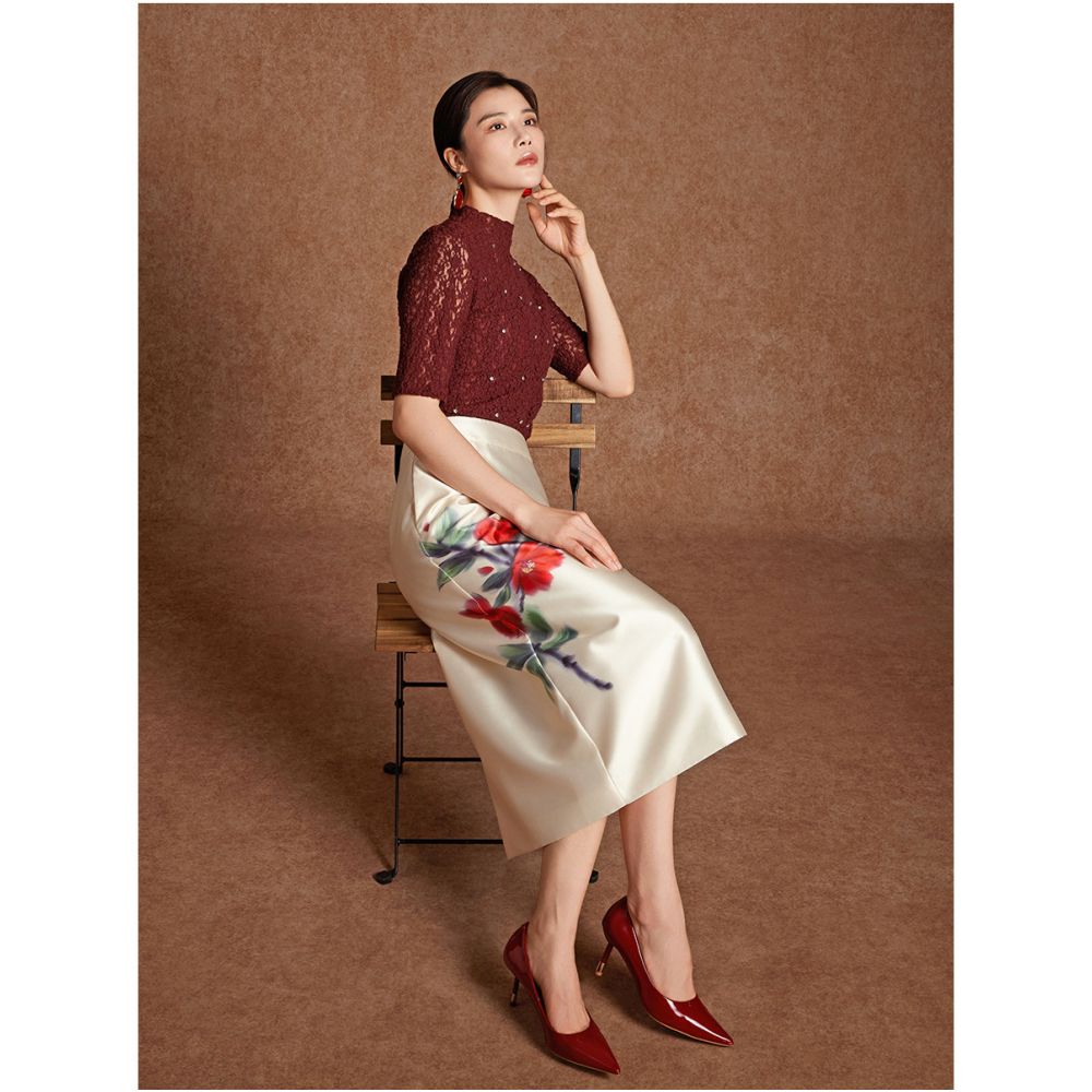 Painting screen on skirt pink and blue wardrobe 2026 spring outfit new Chinese style positioning floral embroidery straight tube skirt image 2