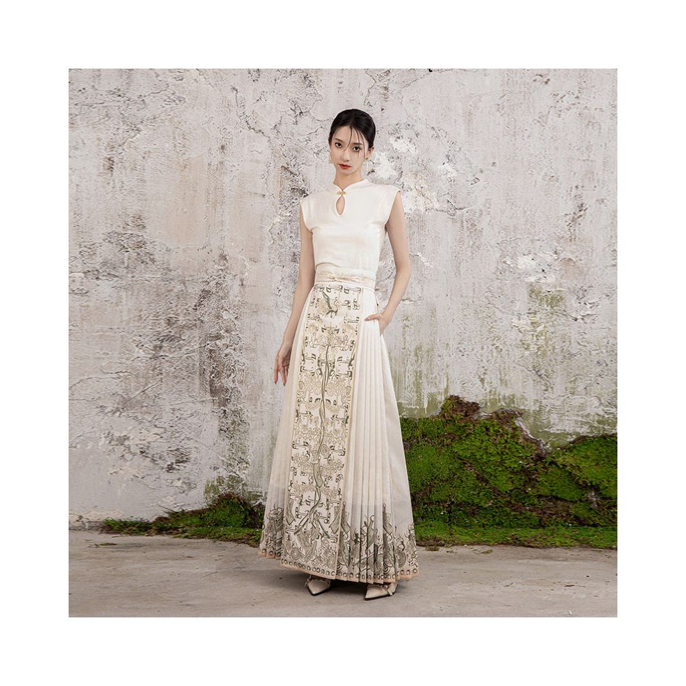 Anytime anywhere come to Caixin a new Chinese style imitation makeup flower patterned Hanfu improved horse face skirt summer half skirt image 1