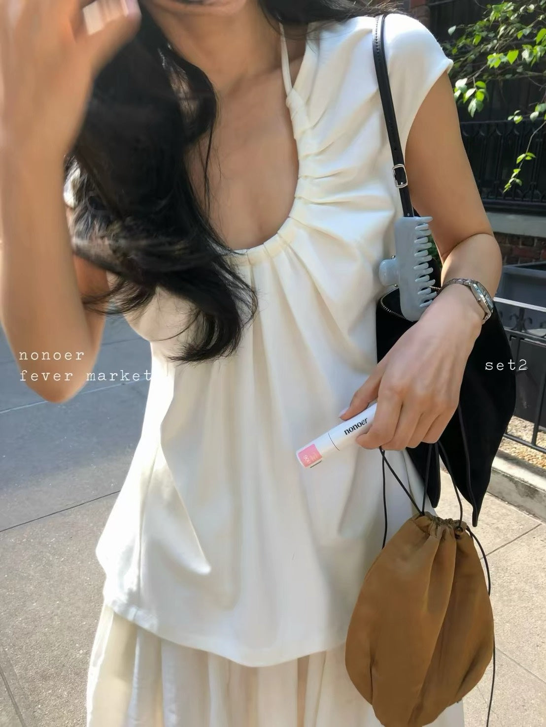 ASAYA7489 – Downtown Muse Pleated Tee 🩶🤍